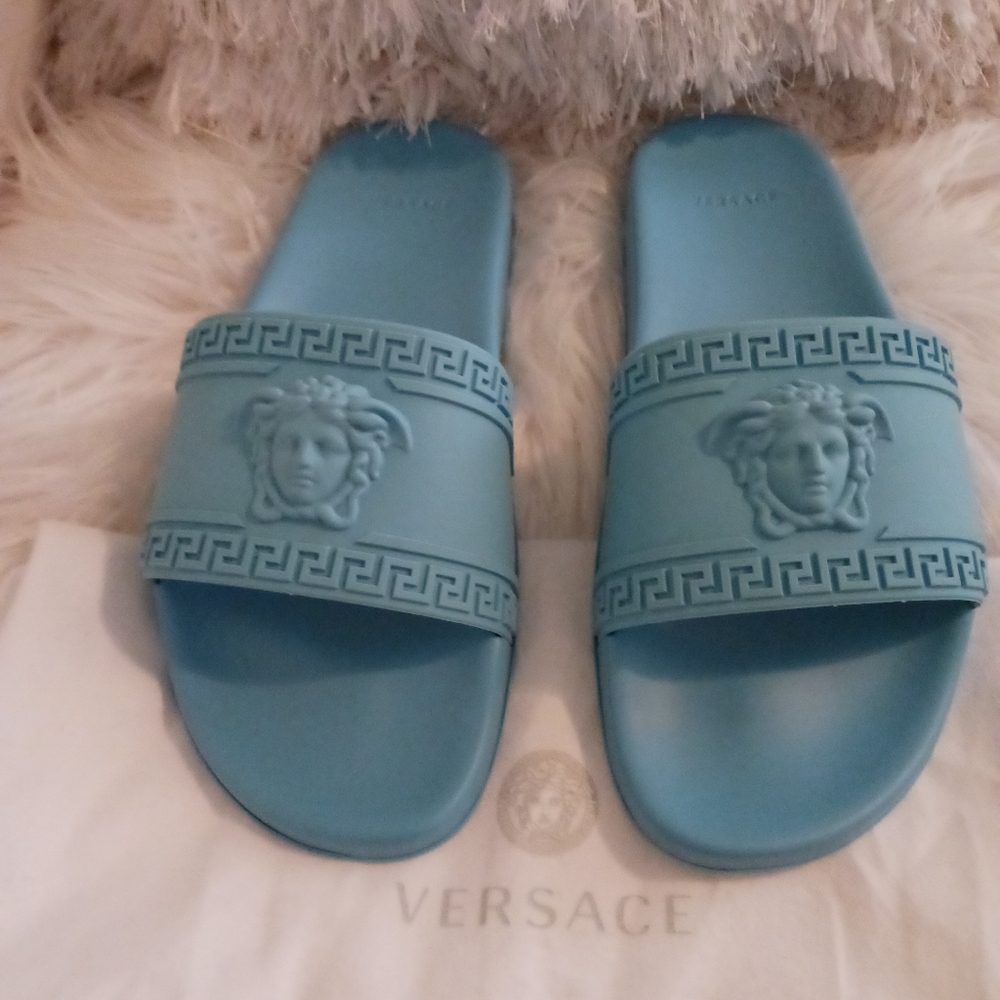 Versace man's palazzo Medusa blue slides 44
